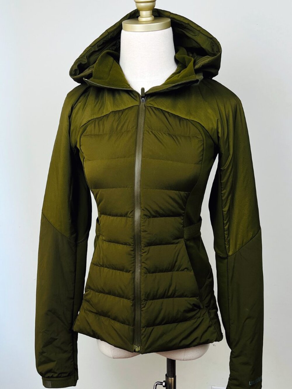 Lululemon Down Jacket Size 4 Green Hooded Goose Down Insulated Women’s